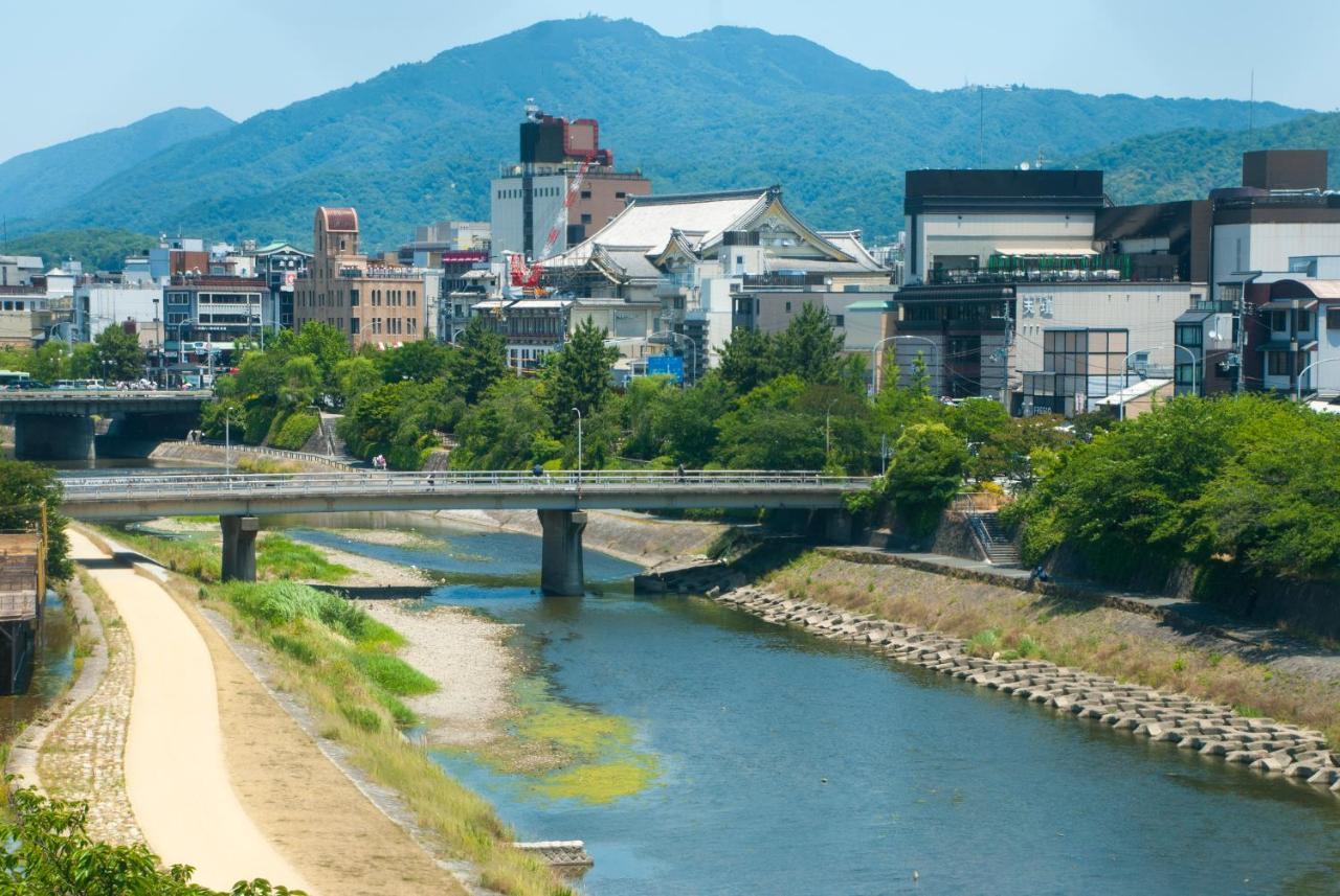 Kamogawa Riverside Guesthouse Kyoto Ngoại thất bức ảnh