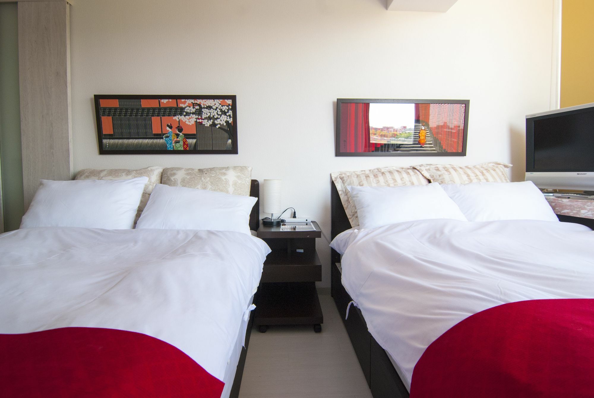 Kamogawa Riverside Guesthouse Kyoto Ngoại thất bức ảnh